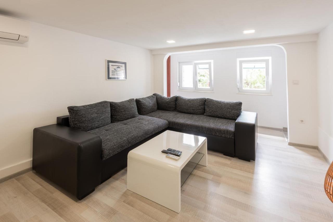 Apartment N&T Πούλα Εξωτερικό φωτογραφία